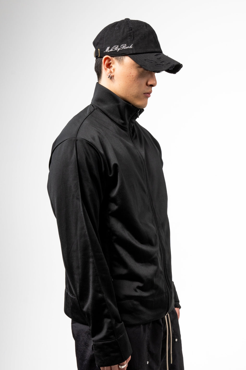 RSKI-1 DISTRESSED CAP