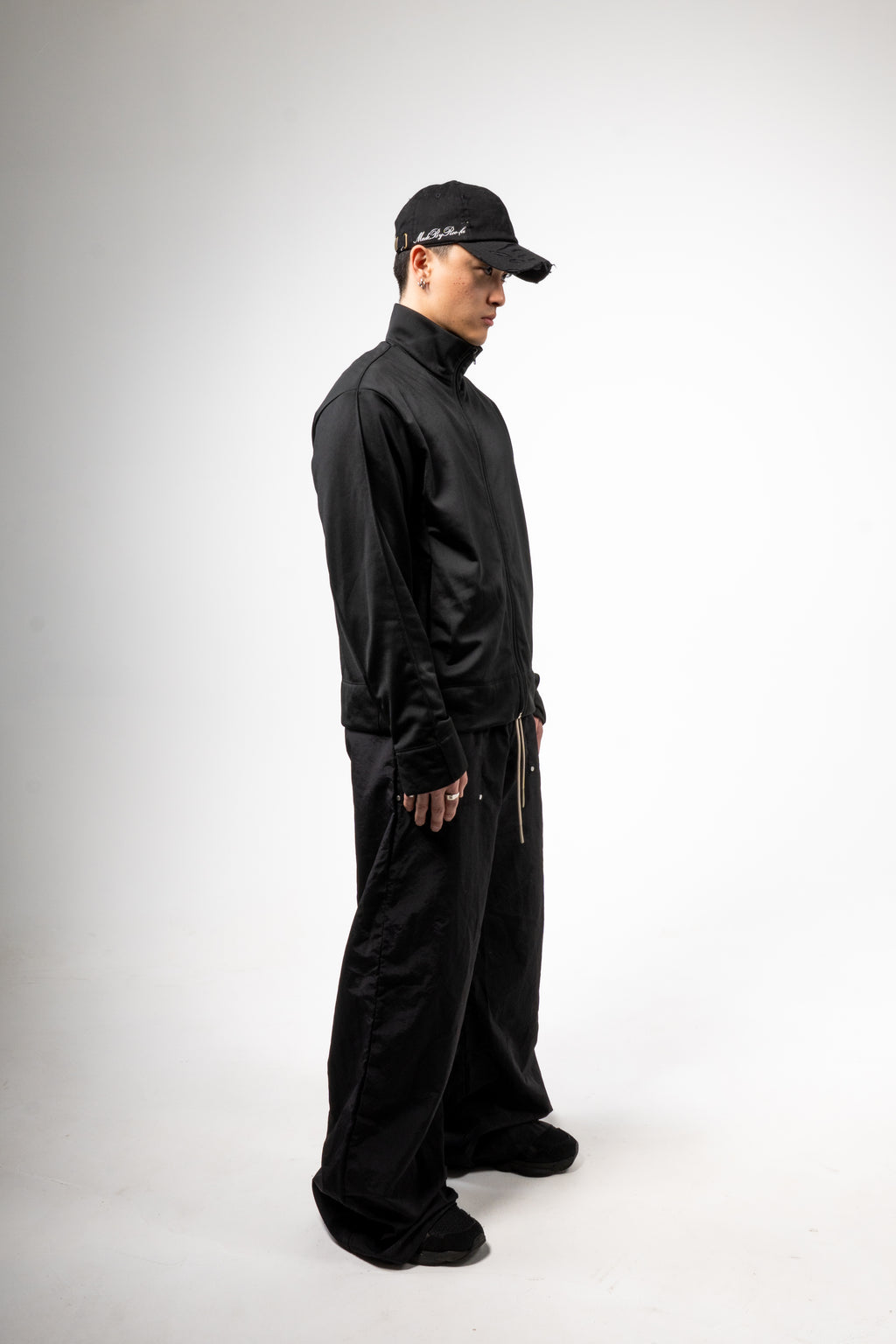 RSKI-1 DISTRESSED CAP